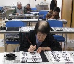 書道クラブの様子1